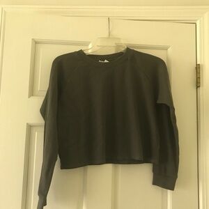Gap grey long sleeve shirt